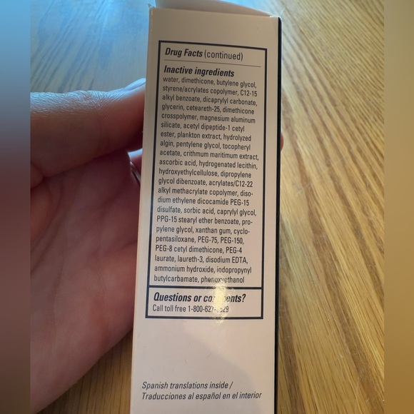 Mary Kay Timewise Day Solution Sunscreen Broad Spectrum SPF 35 - Picture 4 of 6